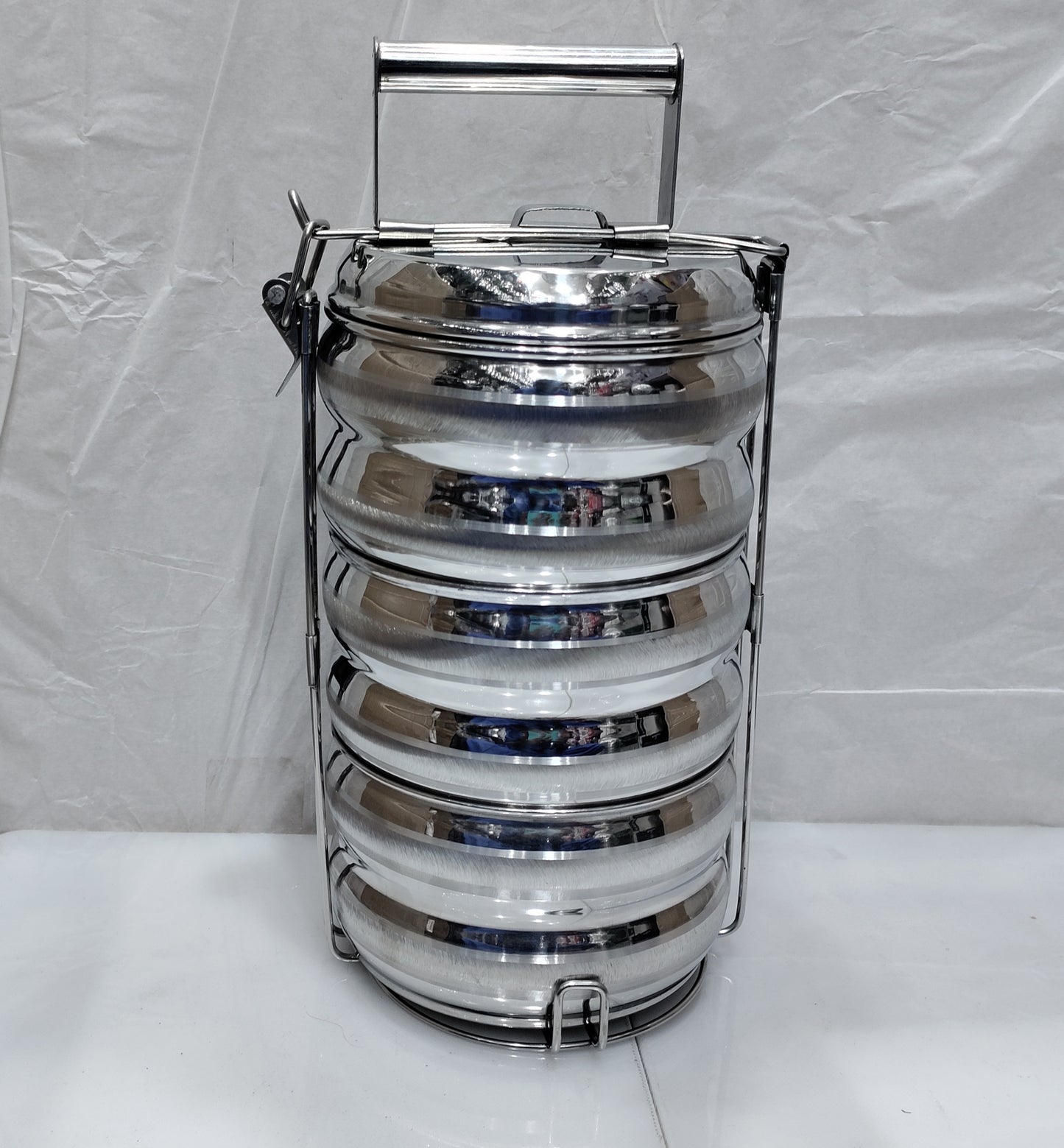 Stainless steel tiffin belly shape